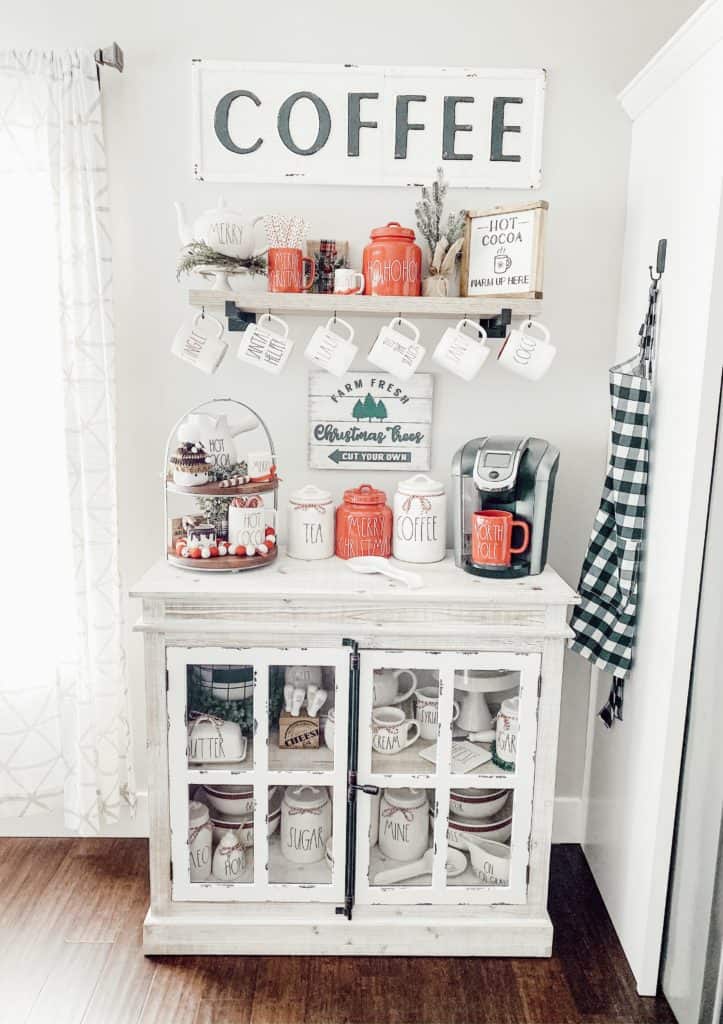 Create a Vintage Farmhouse-Style Christmas Hot Chocolate Bar