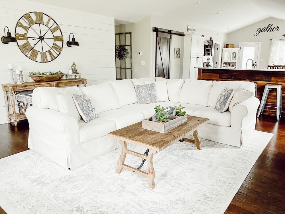 Farmhouse Entryway Table 