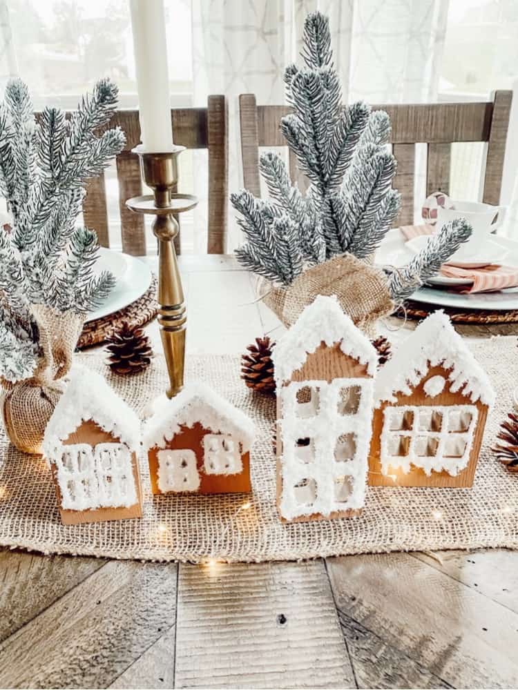 DIY Gingerbread Houses 