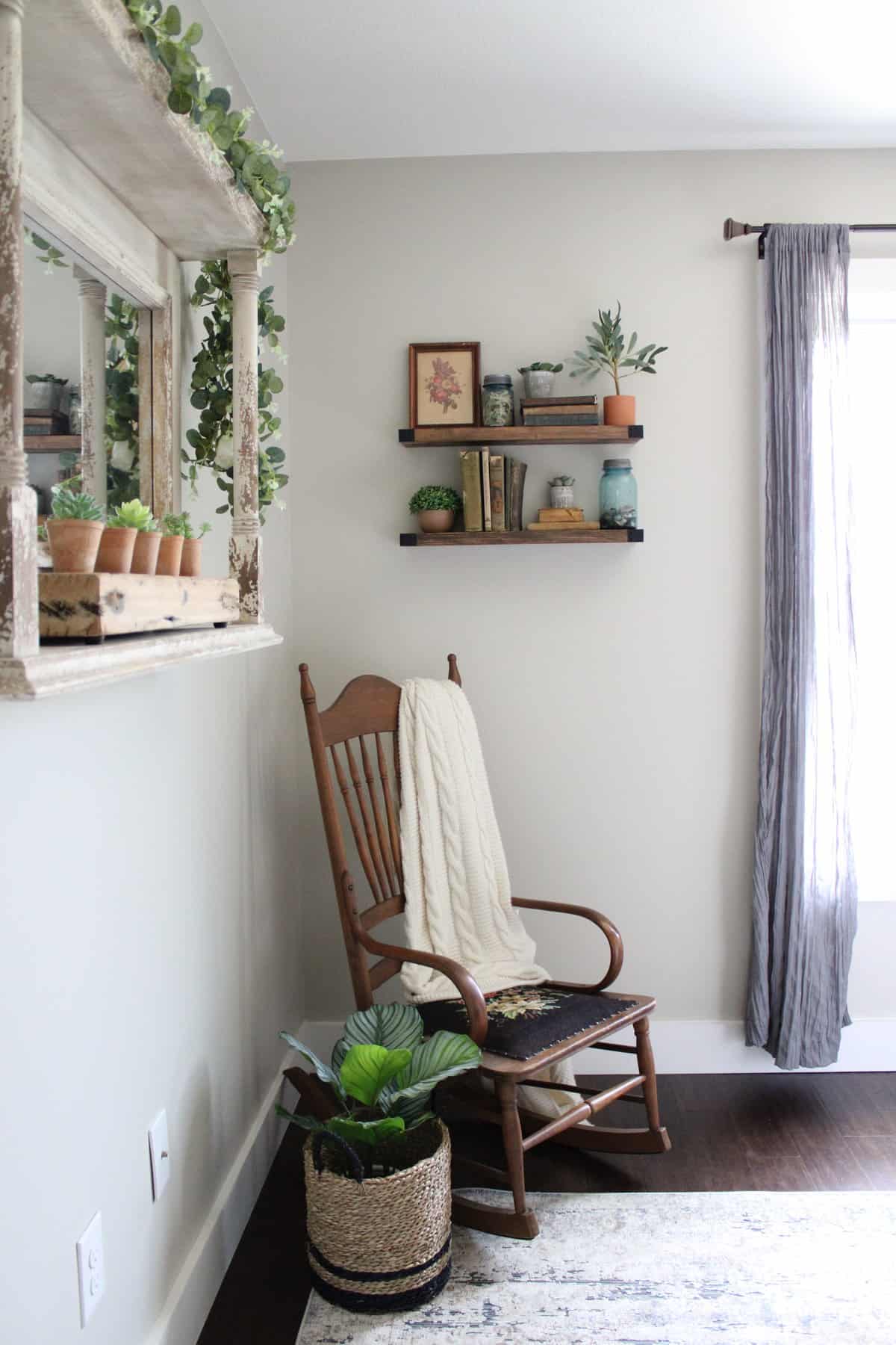 Guest Bedroom Nook