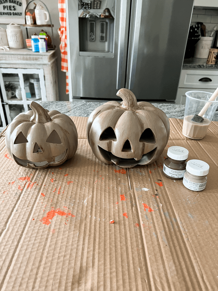 Adding Antiquing Glaze to Pumpkins