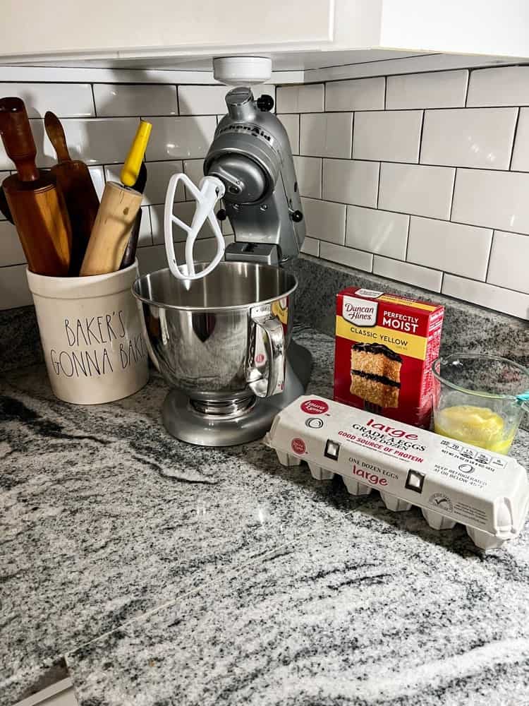 Ingredients Needed for Ooey Pumpkin Cake Crust