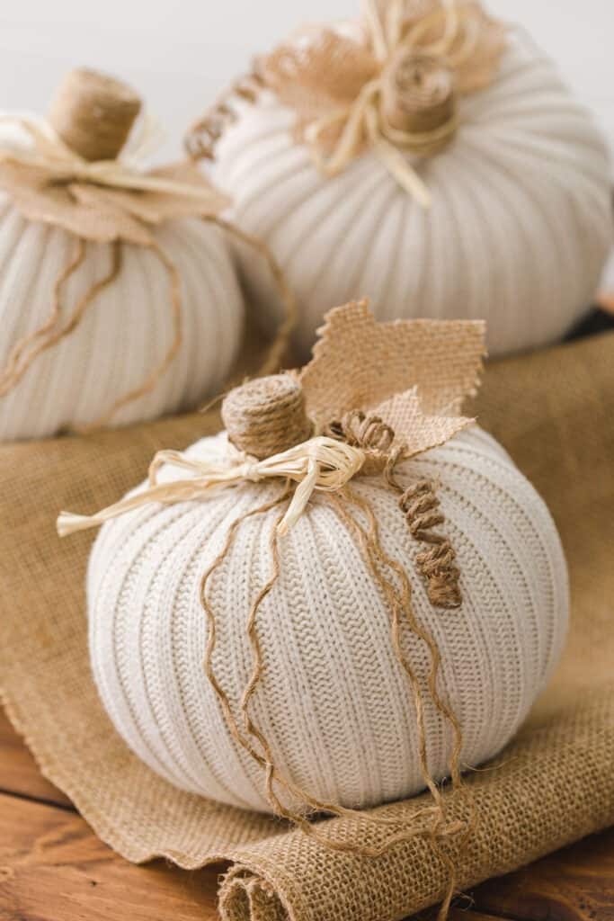 diy-sweater-pumpkins