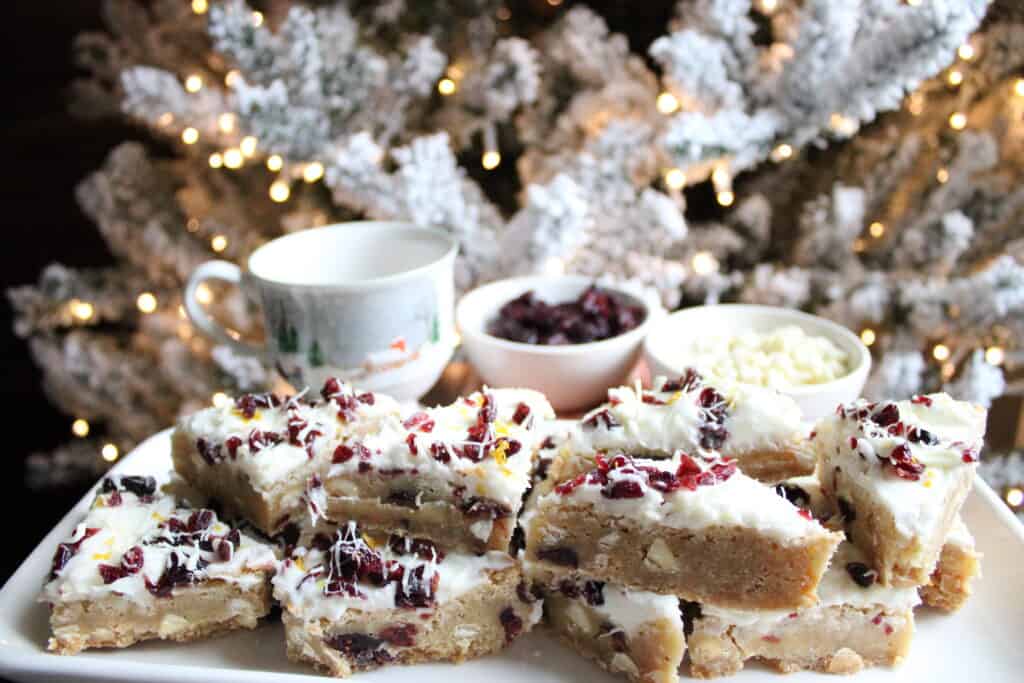 Horizontal View of Starbucks Cranberry Bliss Bars