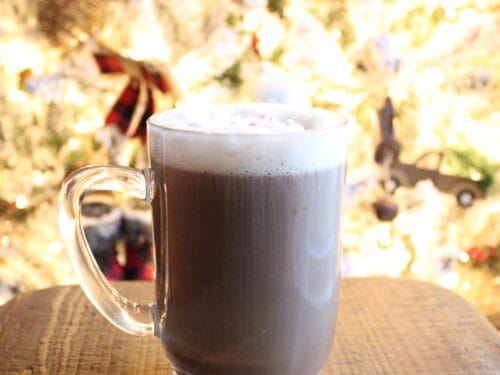 https://morningsonmacedonia.com/wp-content/uploads/2022/12/How-to-Make-Starbucks-Peppermint-Mocha-at-Home-A-Healthier-Version-500x375.jpg