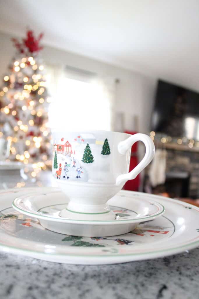Vintage Christmas Dishes