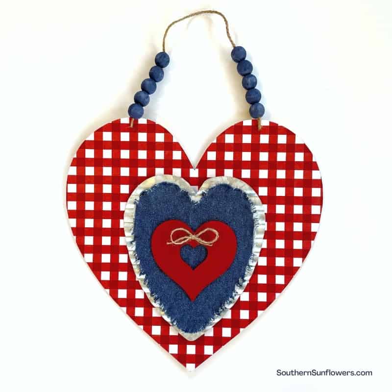 diy-dollar-tree-valentine-door-hanger