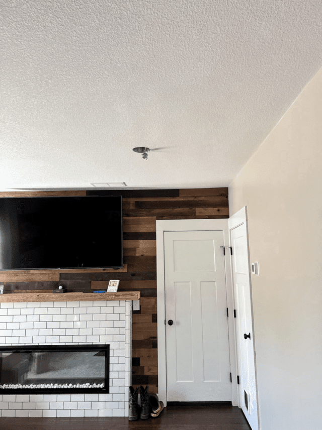 DIY: How to Install Ceiling Tiles - Mornings on Macedonia