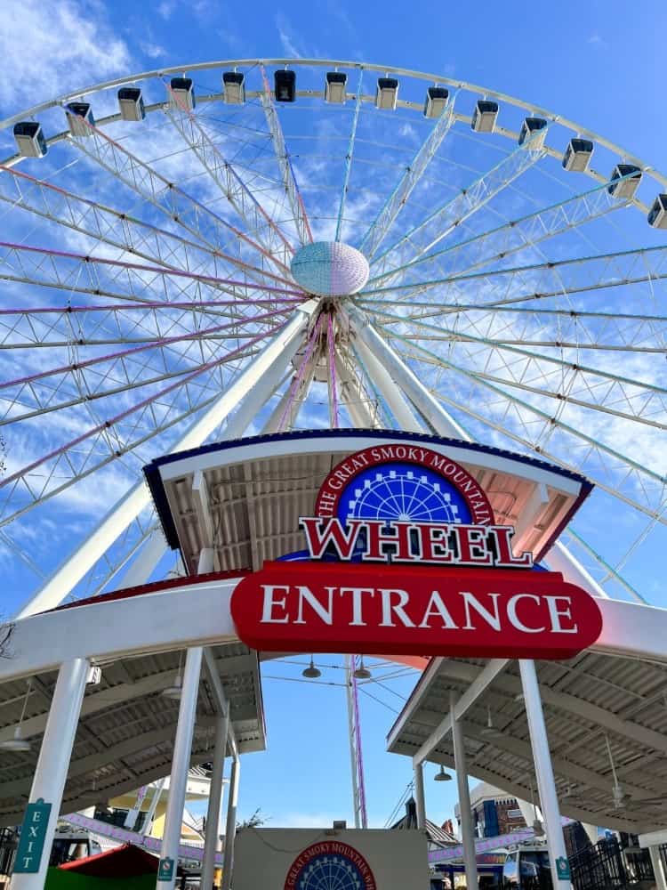 The Great Smoky Mountain Wheel