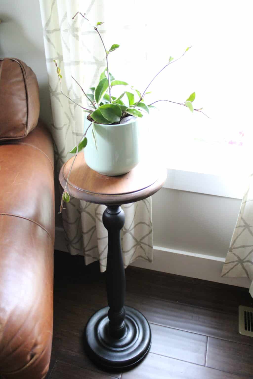 DIY Plant Stand Refresh With Black Dog Salvage Paint - Mornings on ...