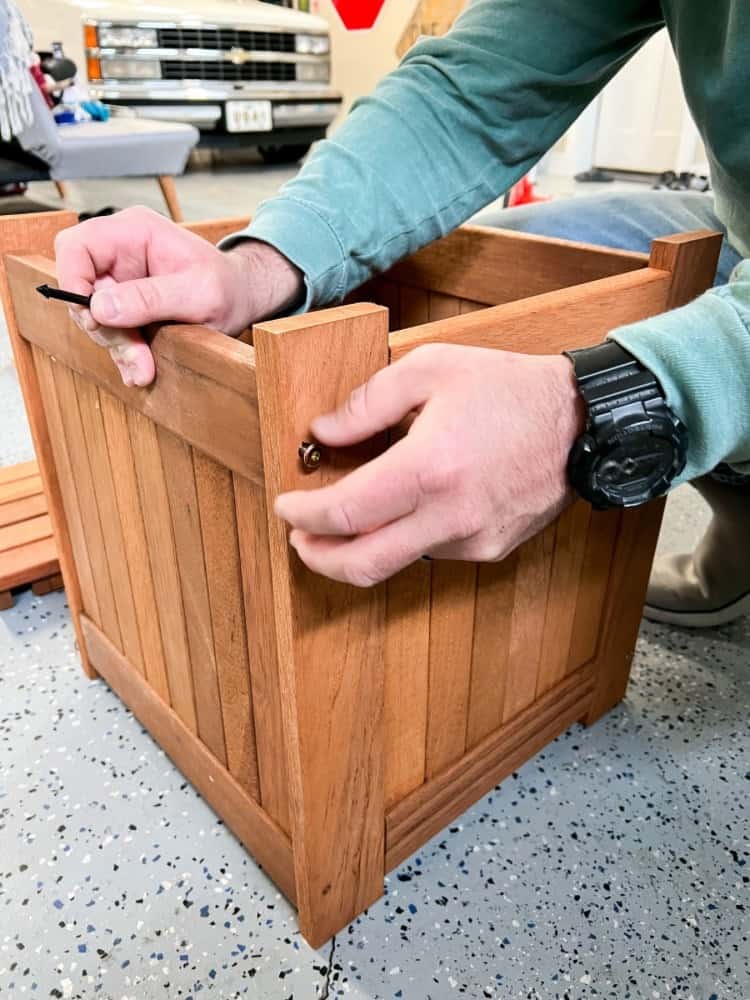 Screwing Together Planter Bench