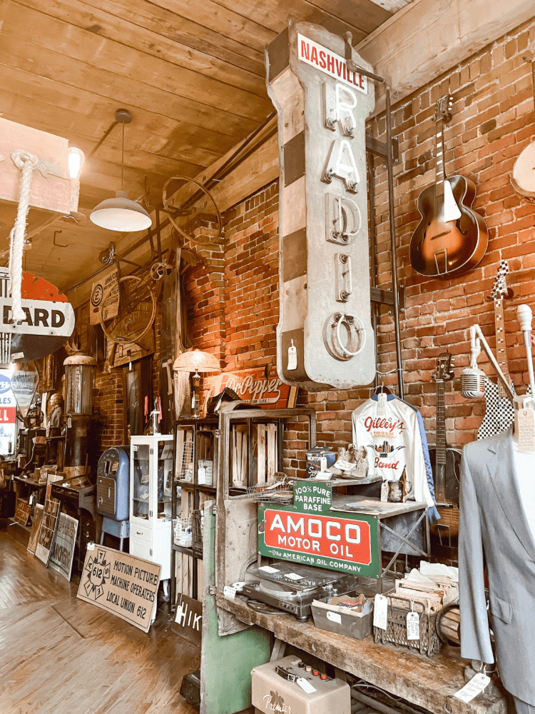 American Pickers Store in Nashville
