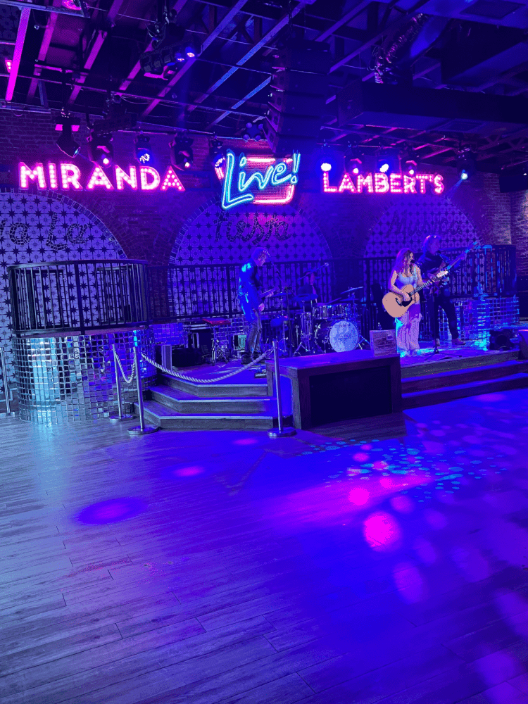 Miranda Lambert's Live
