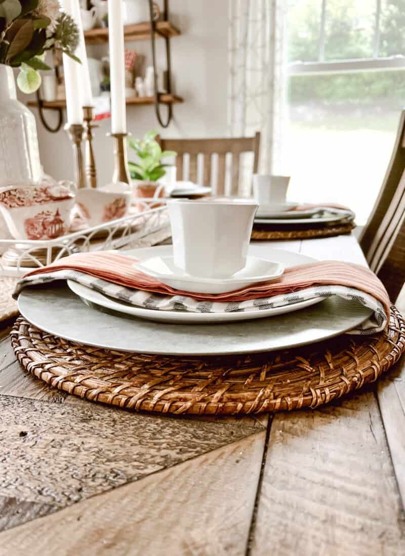 Dinnerware That’s Perfect For A Patriotic Tablescape