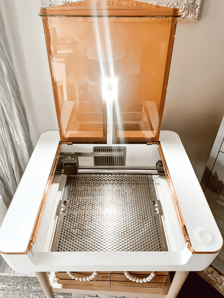 Inside of Glowforge Aura Machine