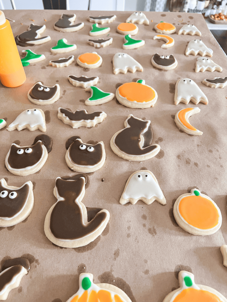 Icing Halloween Cookies