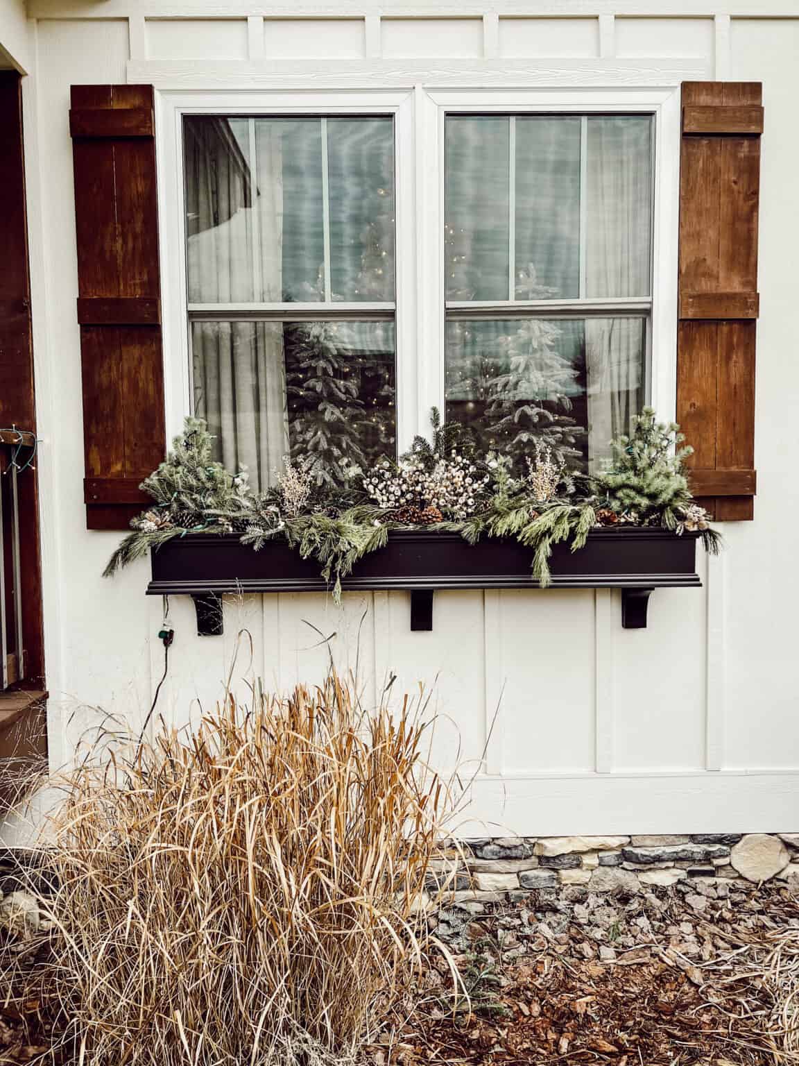 Easy Christmas Window Box Ideas Mornings on Macedonia