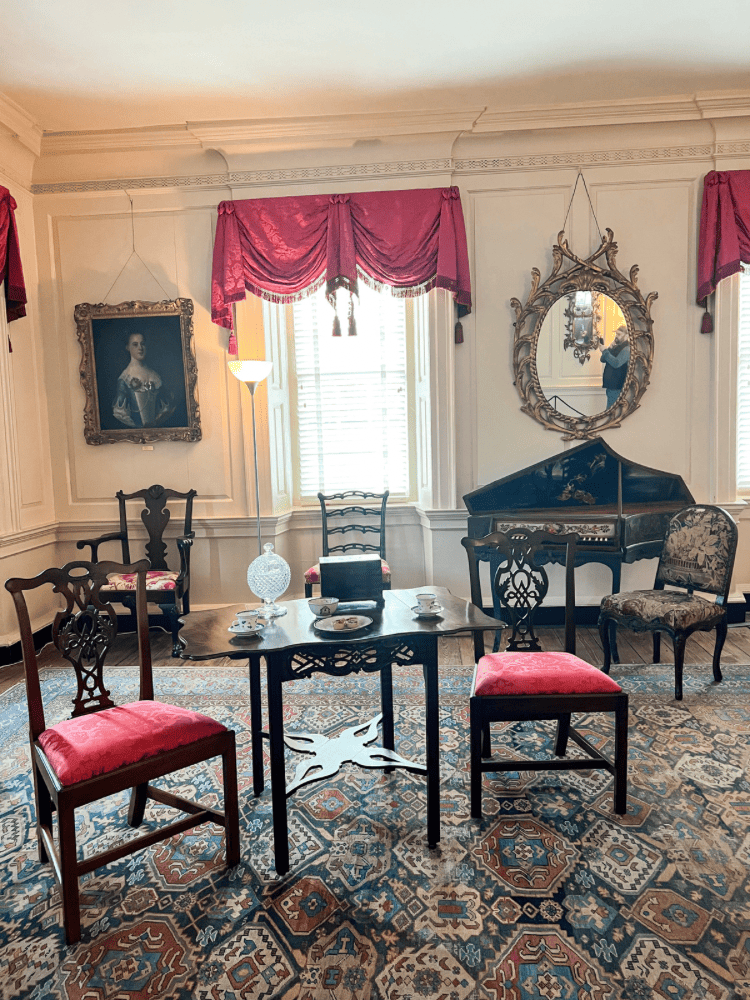 Inside the Heyward-Washington House