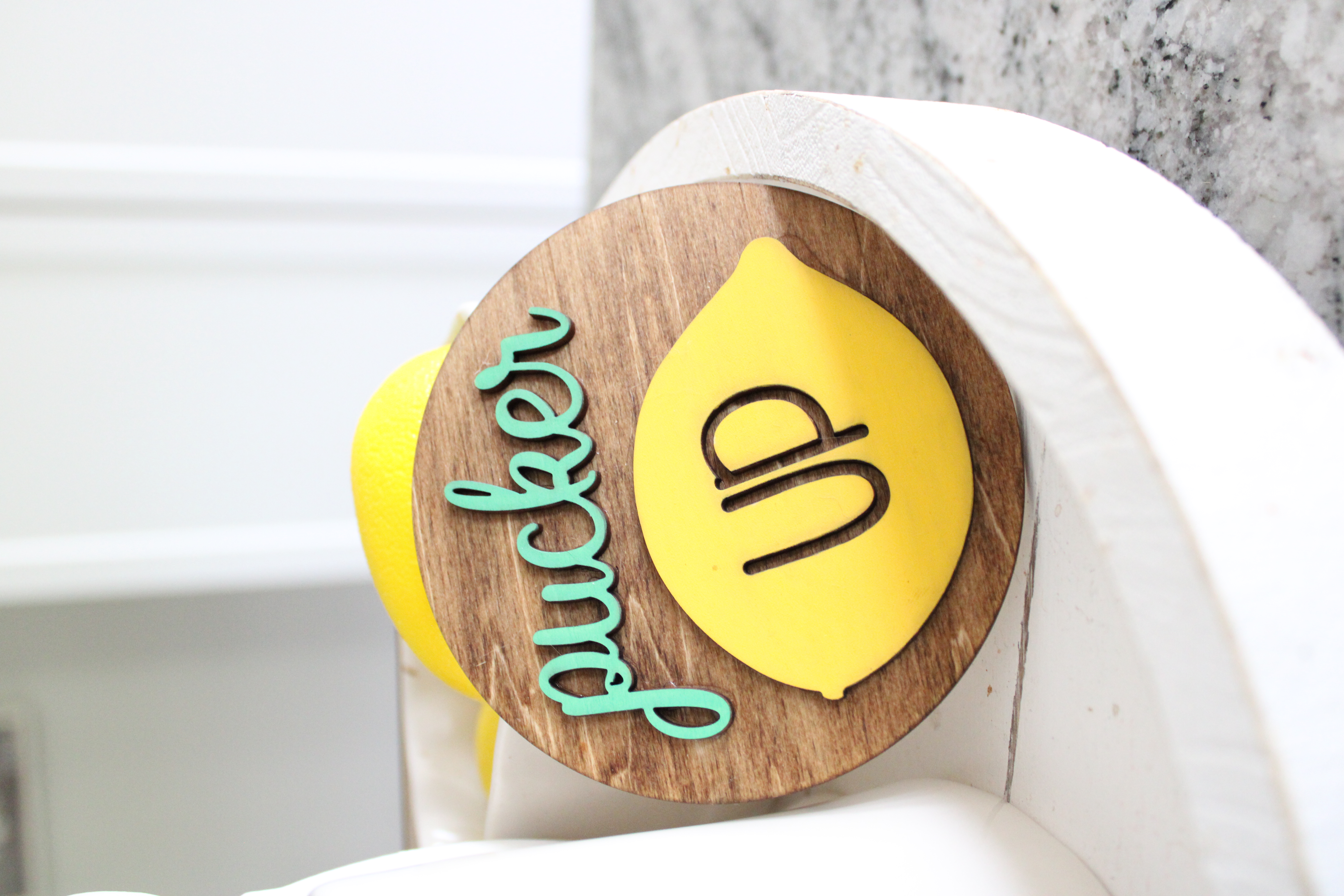 DIY Lemon Wooden Sign