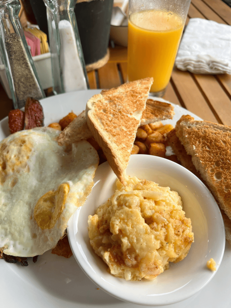 Breakfast at Cheoah DIning Room