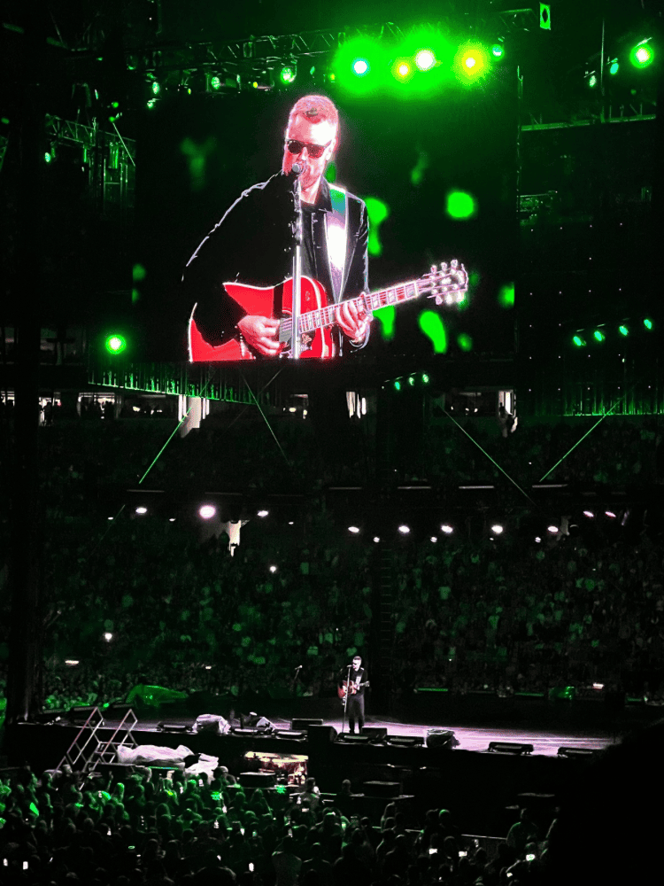 Eric Church Singing