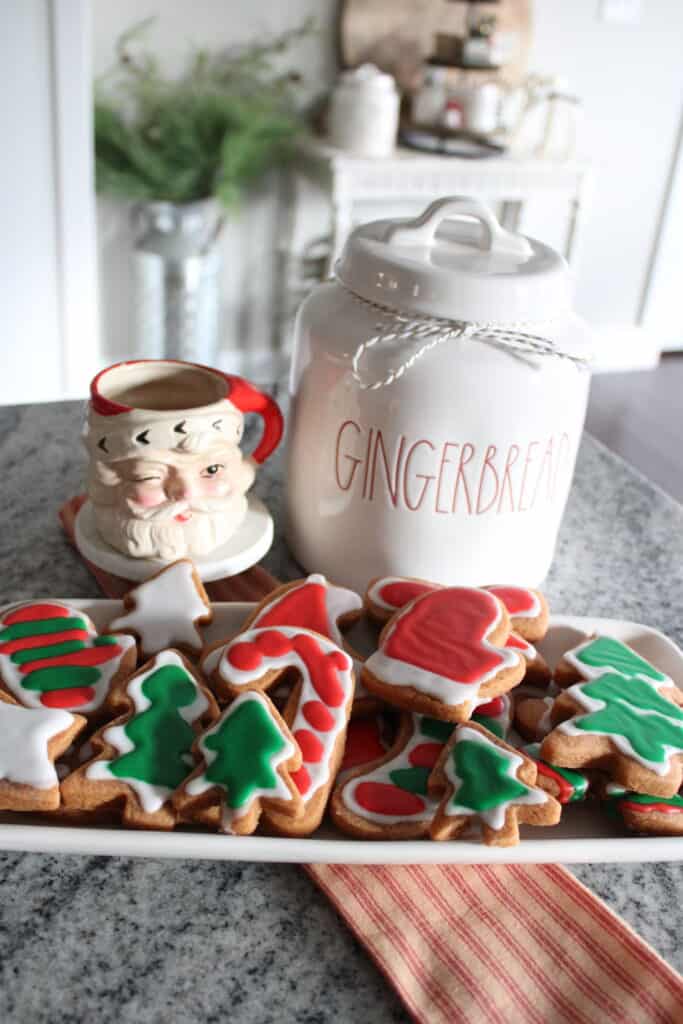 Soft Gingerbread Cookies