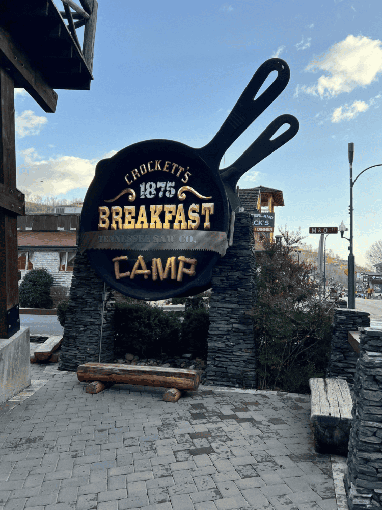 Crockett's Breakfast Camp