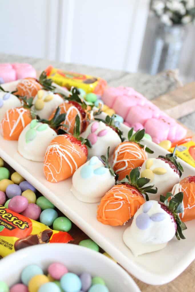 Easter Chocolate Covered Strawberries