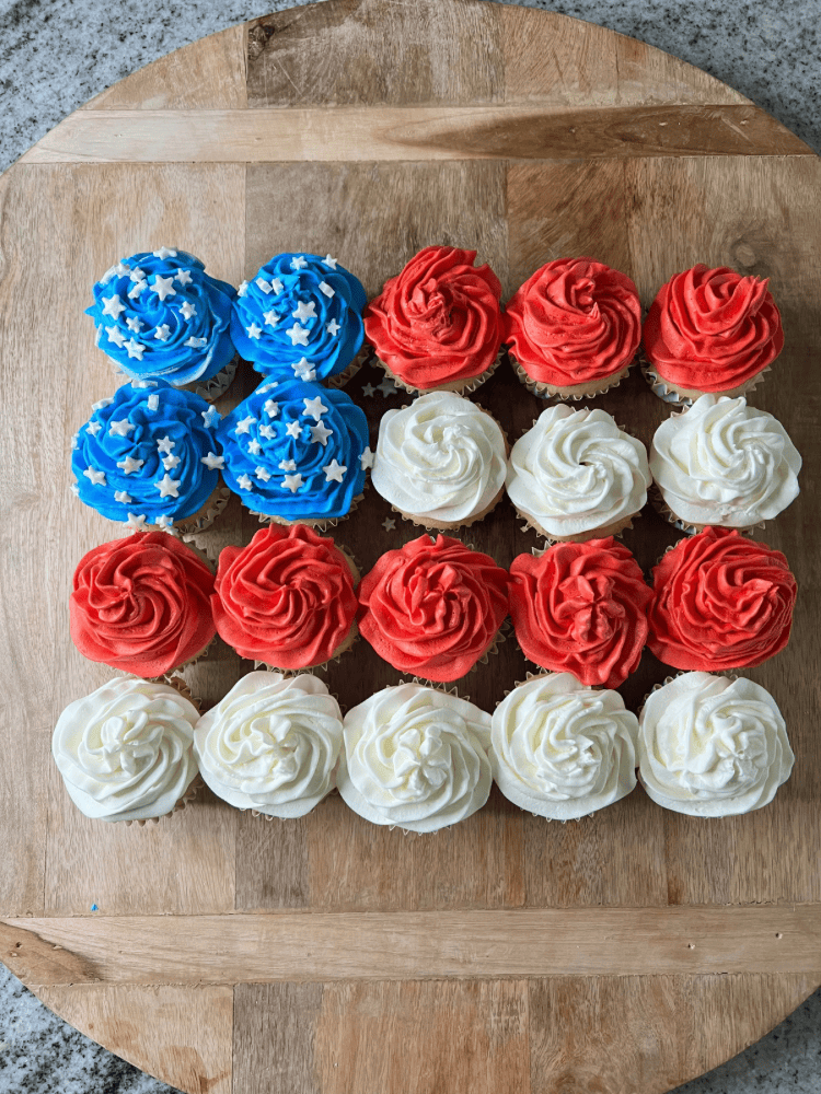 Frosting American Flag Cupcakes