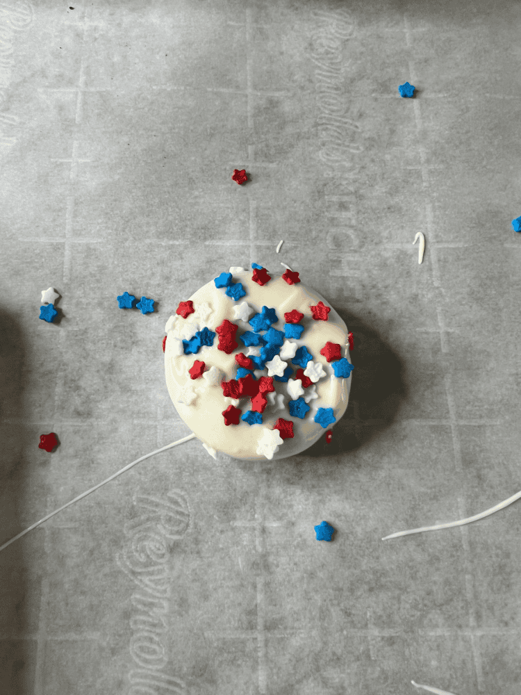 Patriotic Dipped Oreos