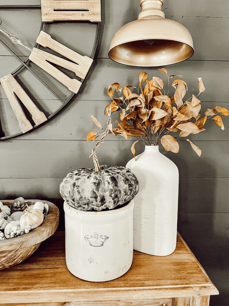 Close Up Fall Entryway Table