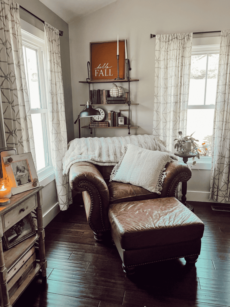 Cozy Fall Corner in Living Room