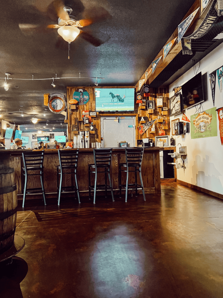 JJ's Sports Bar