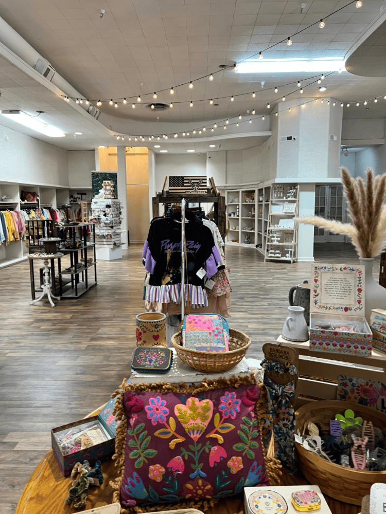 Downtown Bristol VA Stores