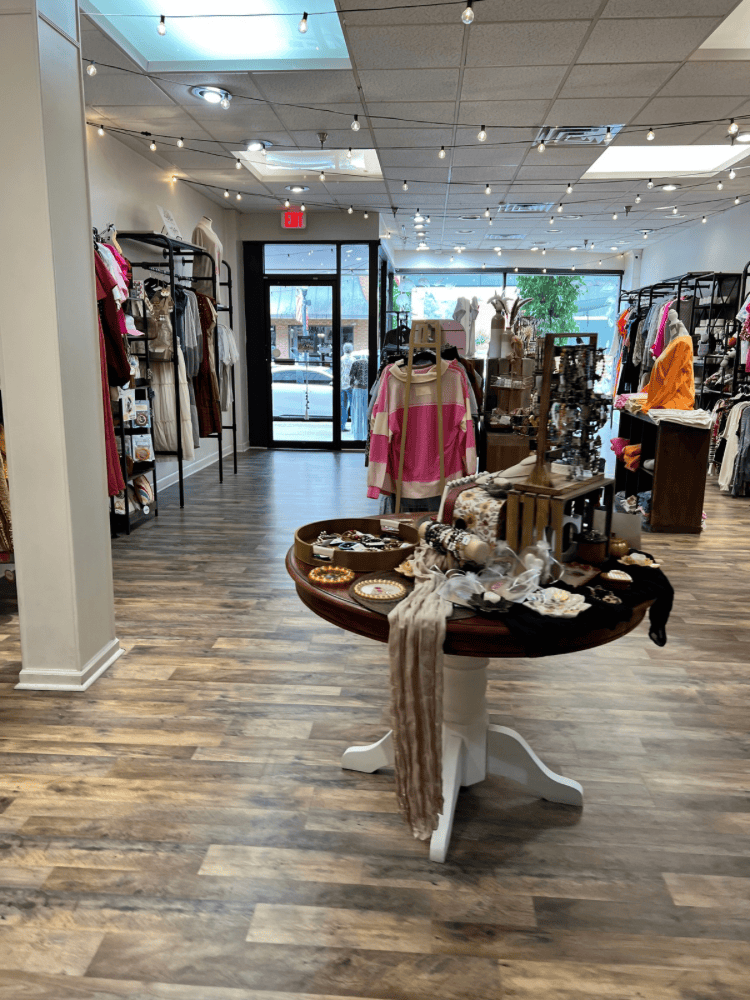 Shopping Downtown Bristol VA