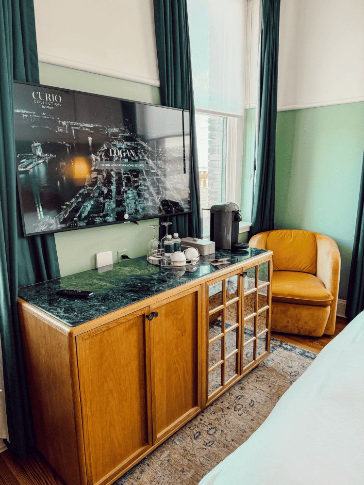 Inside the Drayton Hotel