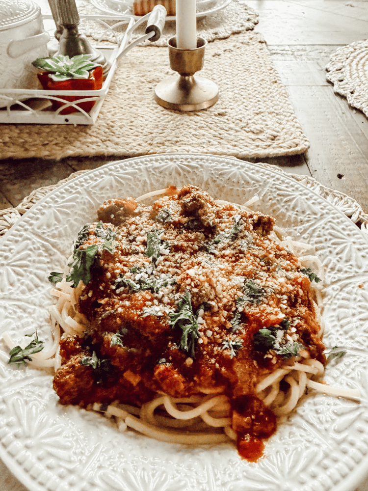 Crockpot Spaghetti Sauce Recipe (Freezer Friendly & Easy Slow Cooker Dinner)