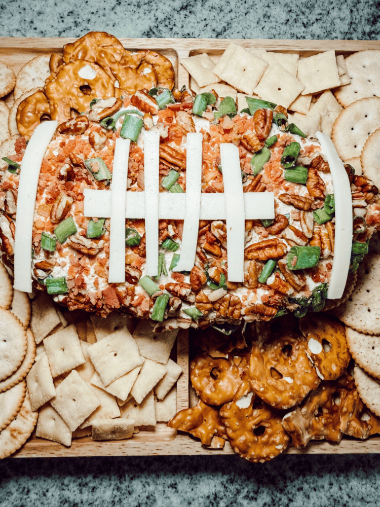 Easy Football Cheeseball