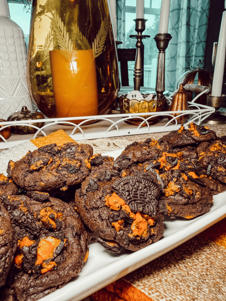 Easy Halloween Oreo Cookies